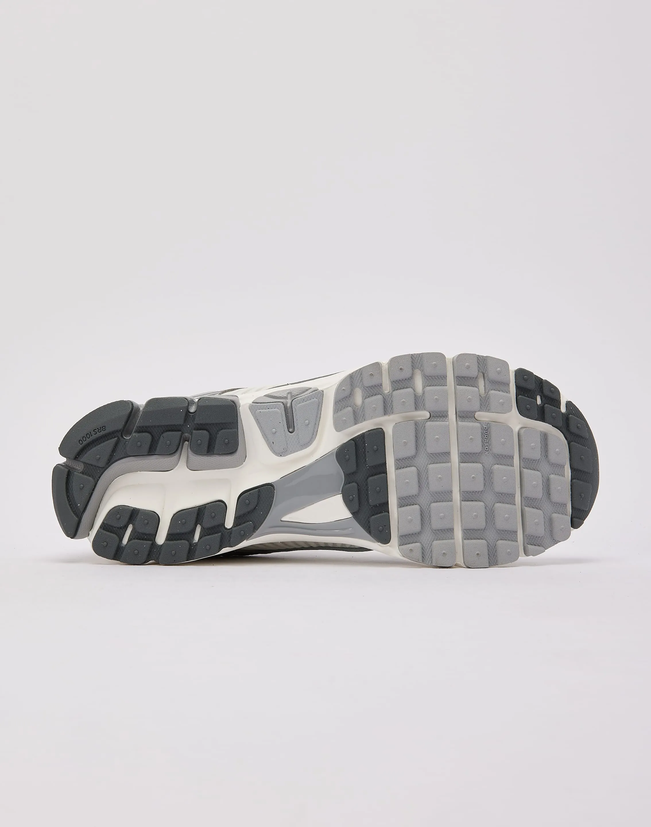 Nike Zoom Vomero 5 construction
