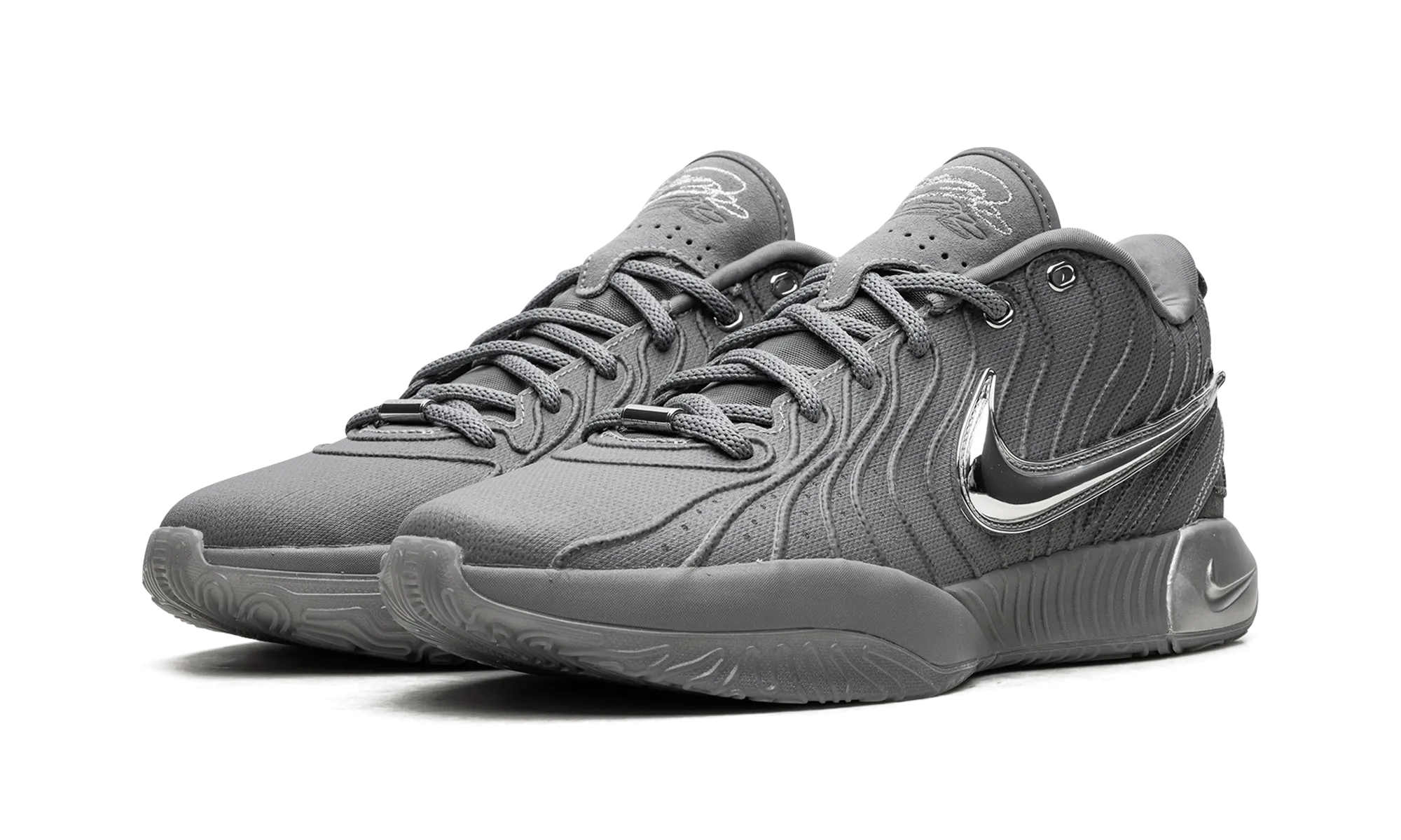 Supportive Design LeBron 21 "Cool Grey"