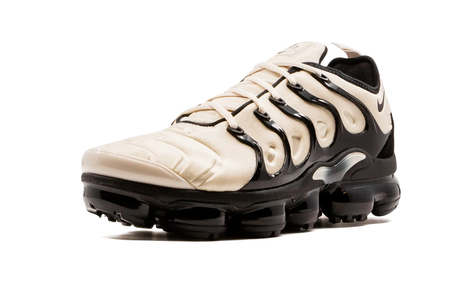 travel - friendly shoes Air VaporMax Plus