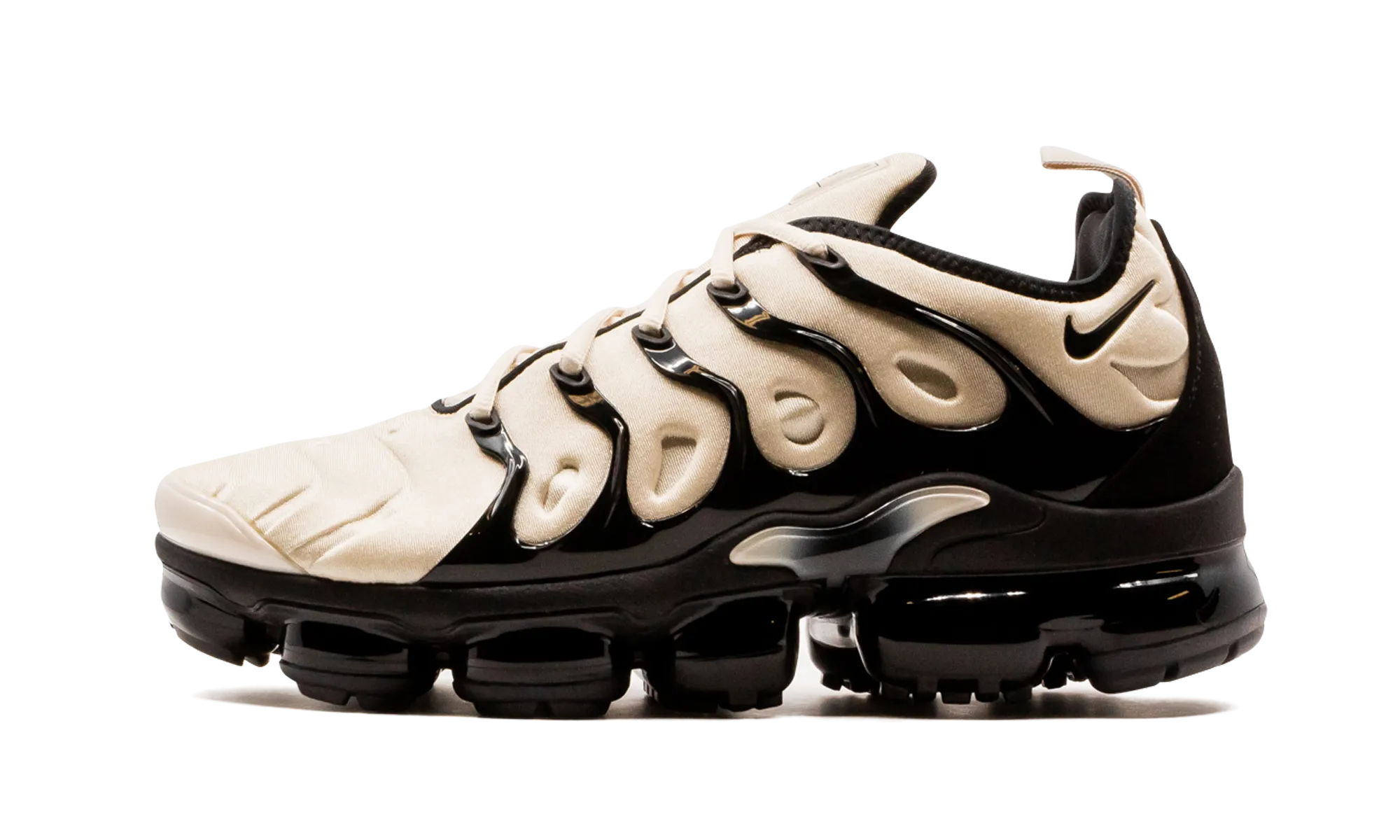 Air VaporMax Plus warm weather running shoes