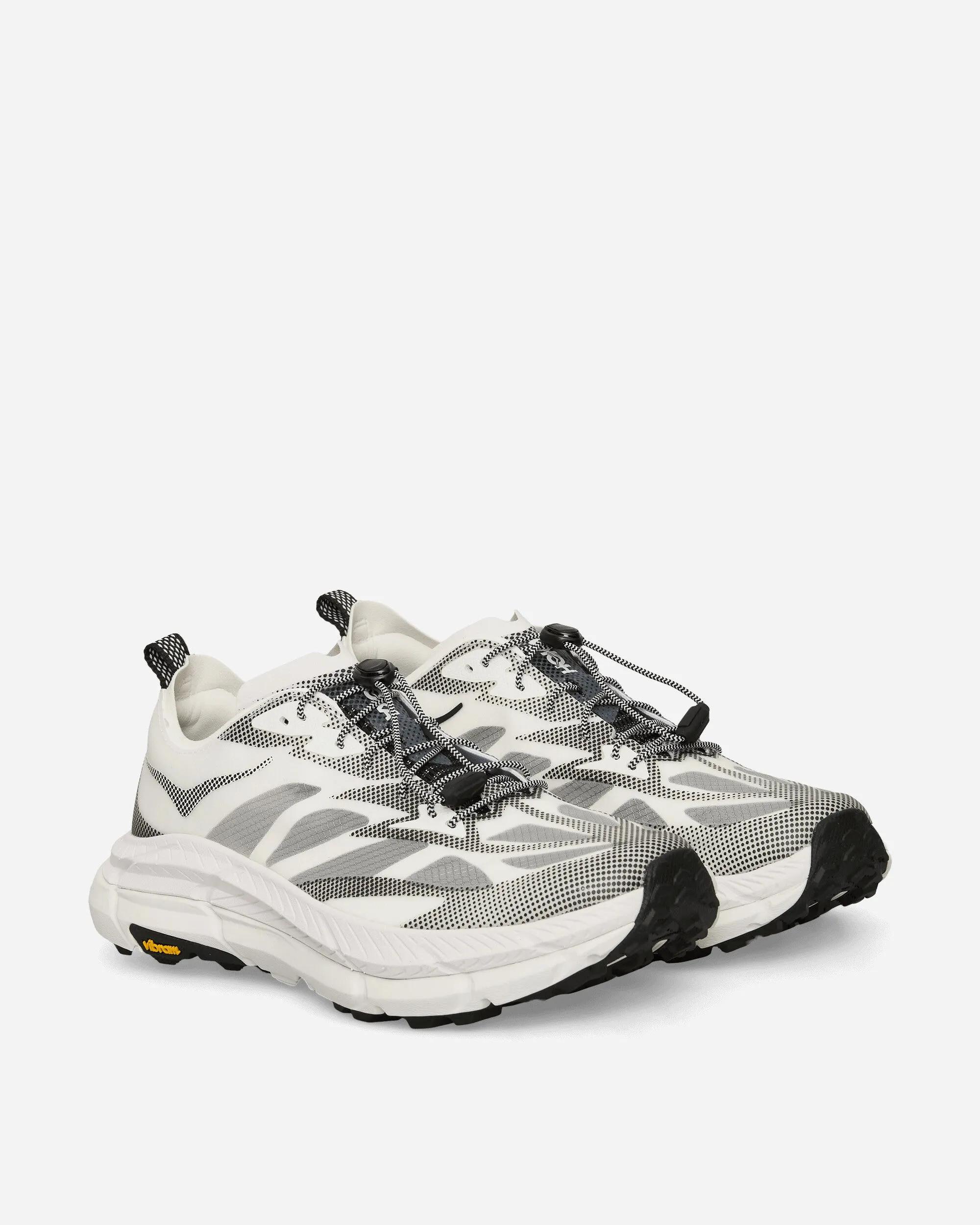 Lean Form Stealth/Tech Mafate Speed 4 Lite Sneakers White / Black