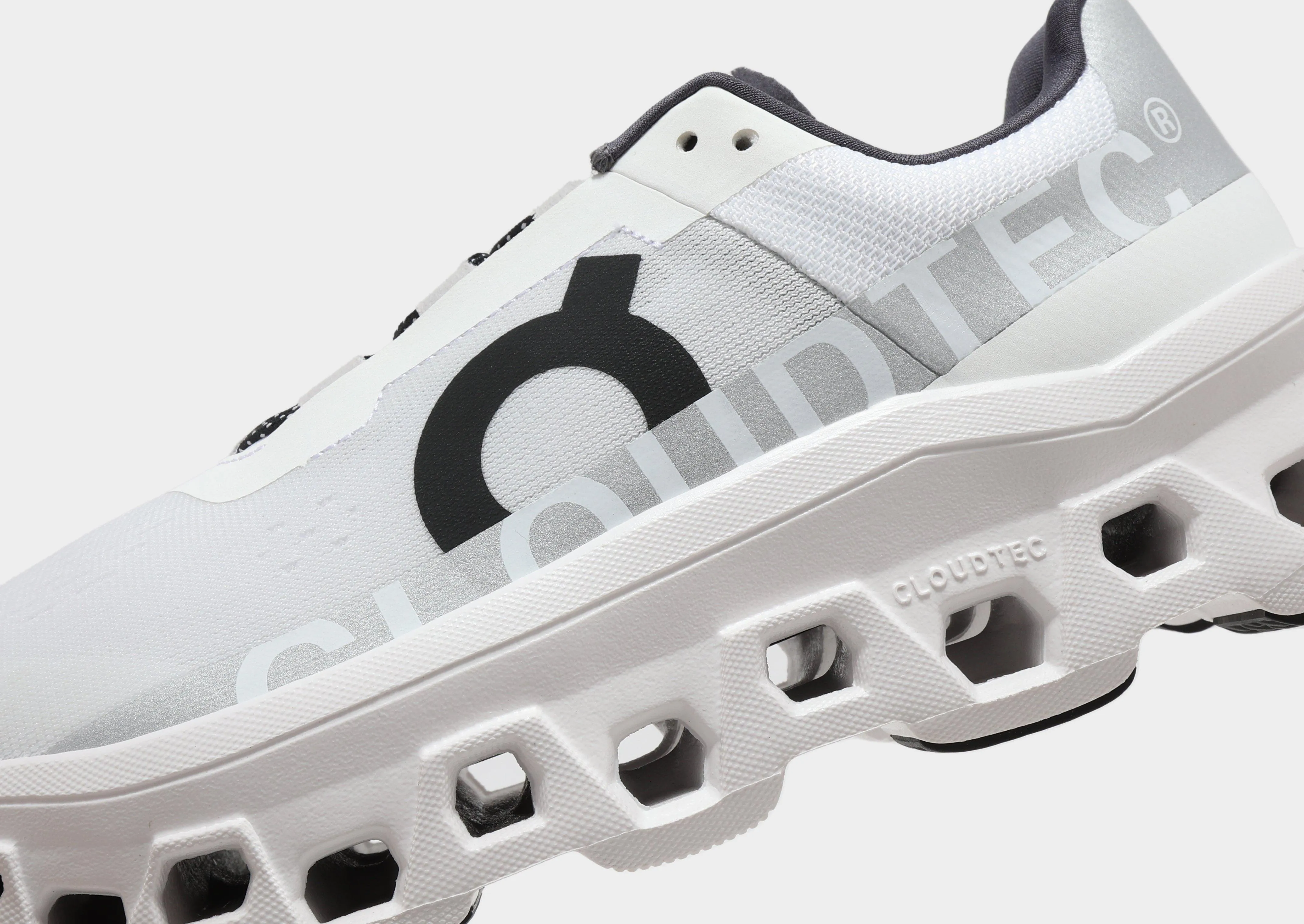 Cloudmonster Kinetic Motion Engine Fresh materials
