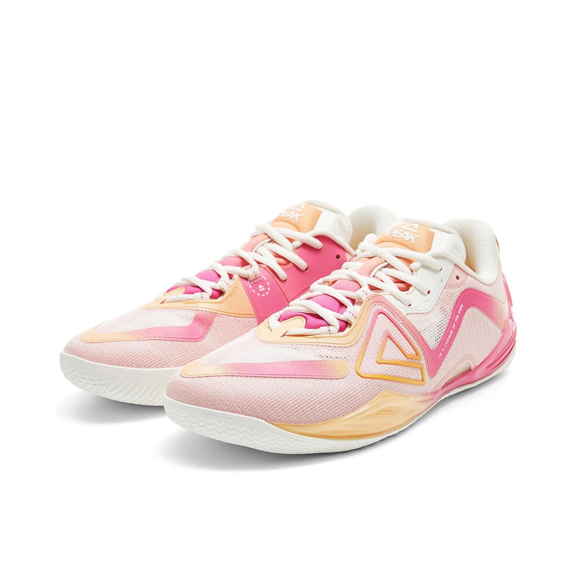 High   Quality Multi-Sport Design Peak Taichi Unmatched - Heart-beating at first sight