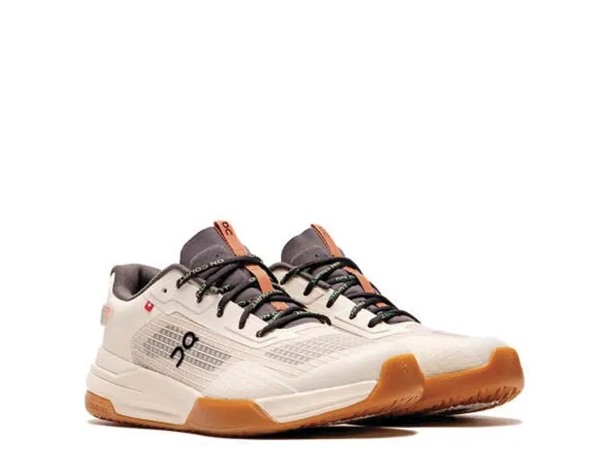On The Roger Advantage Z5 "Almond" W Sustainable materials