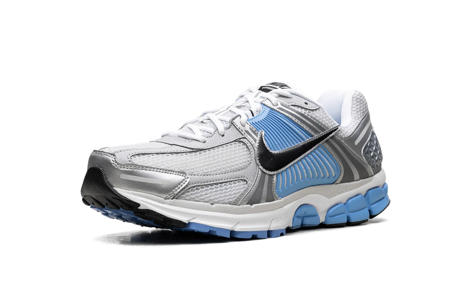running on a sand track shoes Zoom Vomero 5 "Pure Platinum University Blue"