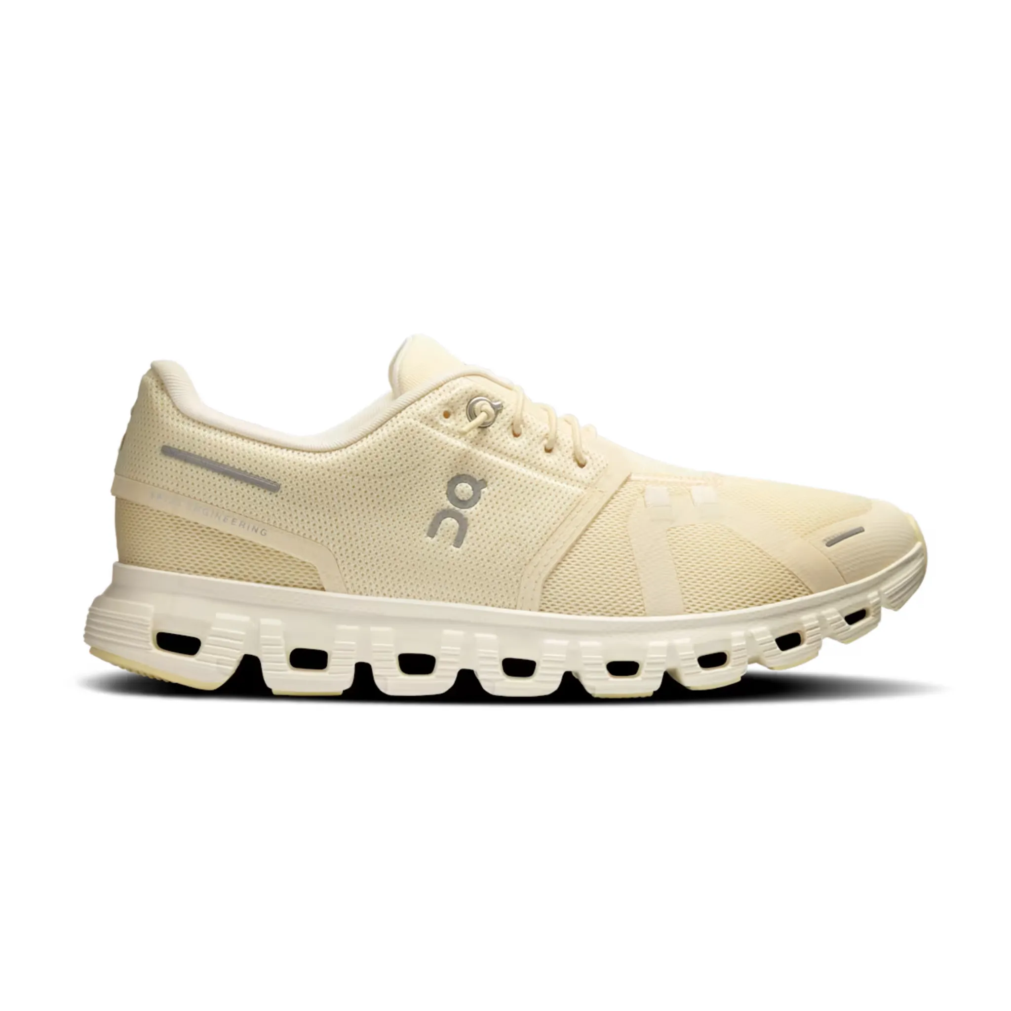 WOMEN'S CLOUD 6 - B - CASTOR/IVORY Foot Shape