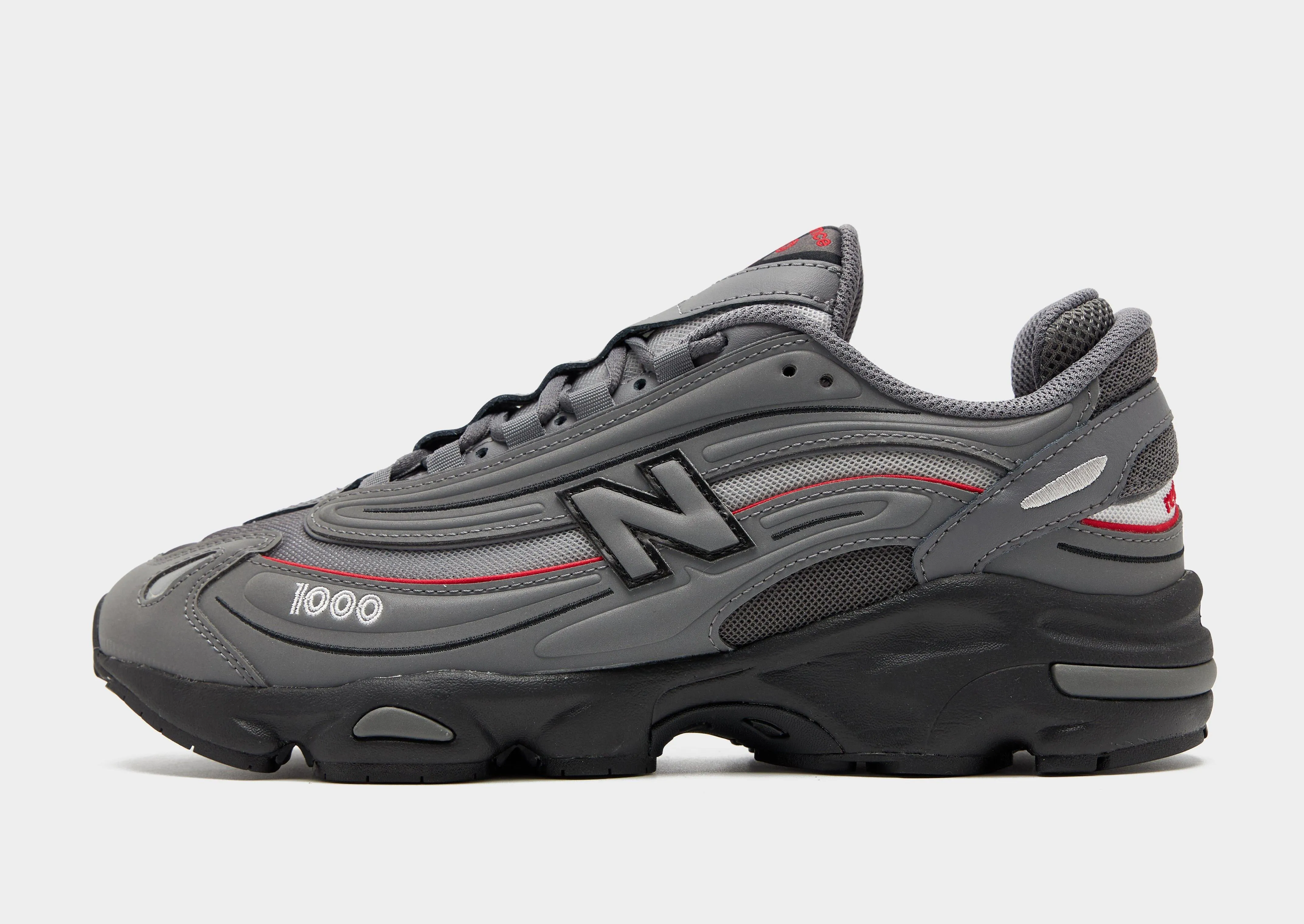 Enhanced Ankle Support Weekend Walker 1000