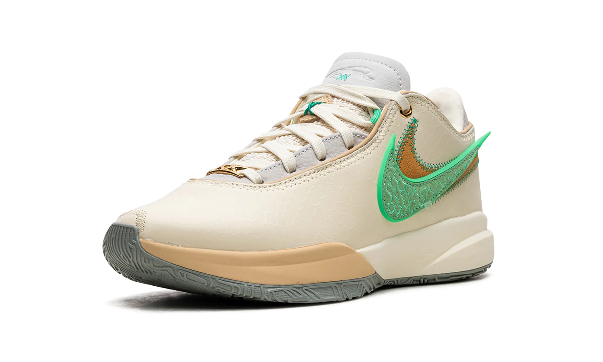 Ventilation Channel Design Grip Nike LeBron 20 "FAMU x APB - Coconut Milk"