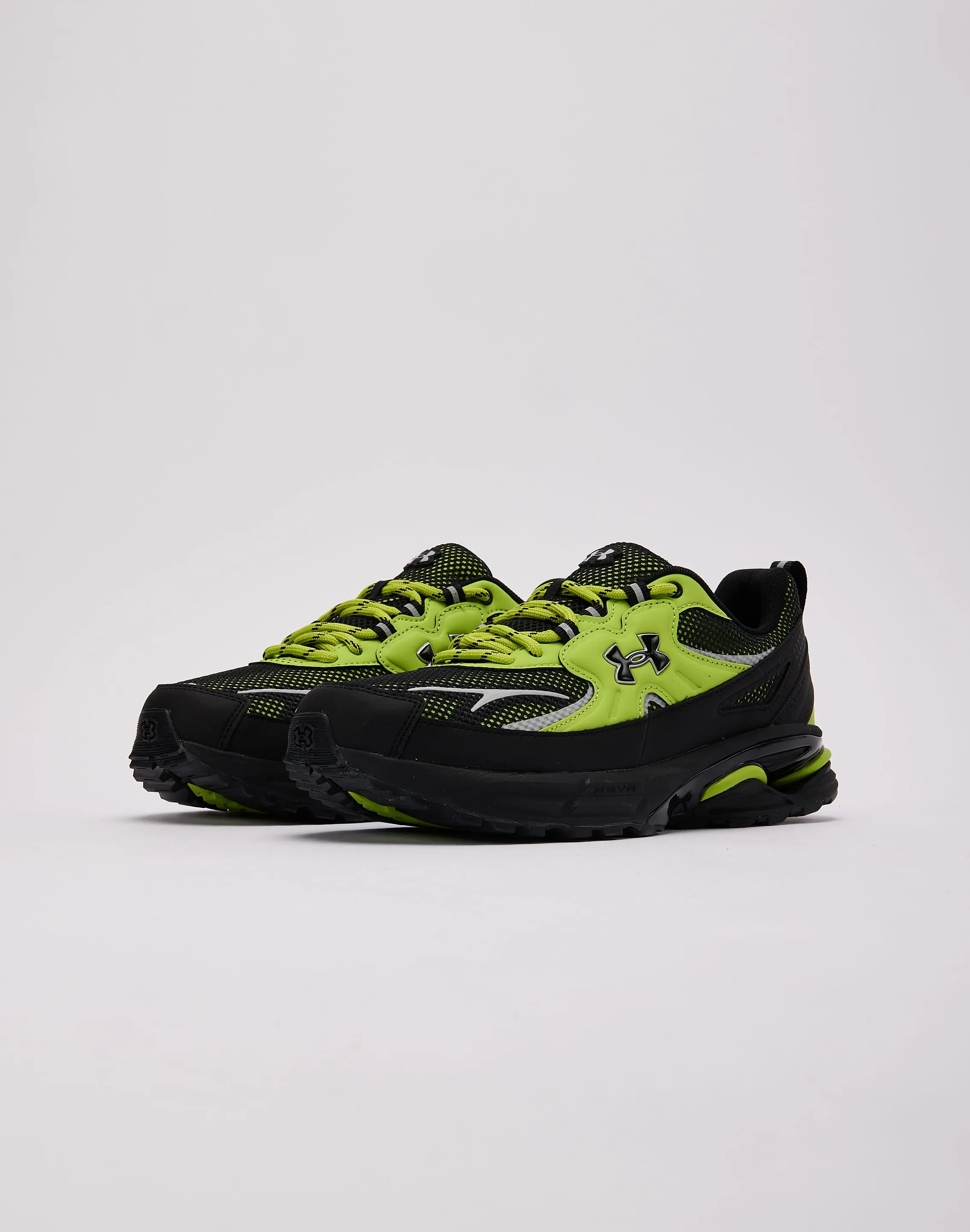 Under Armour Apparition Tech Camera Look