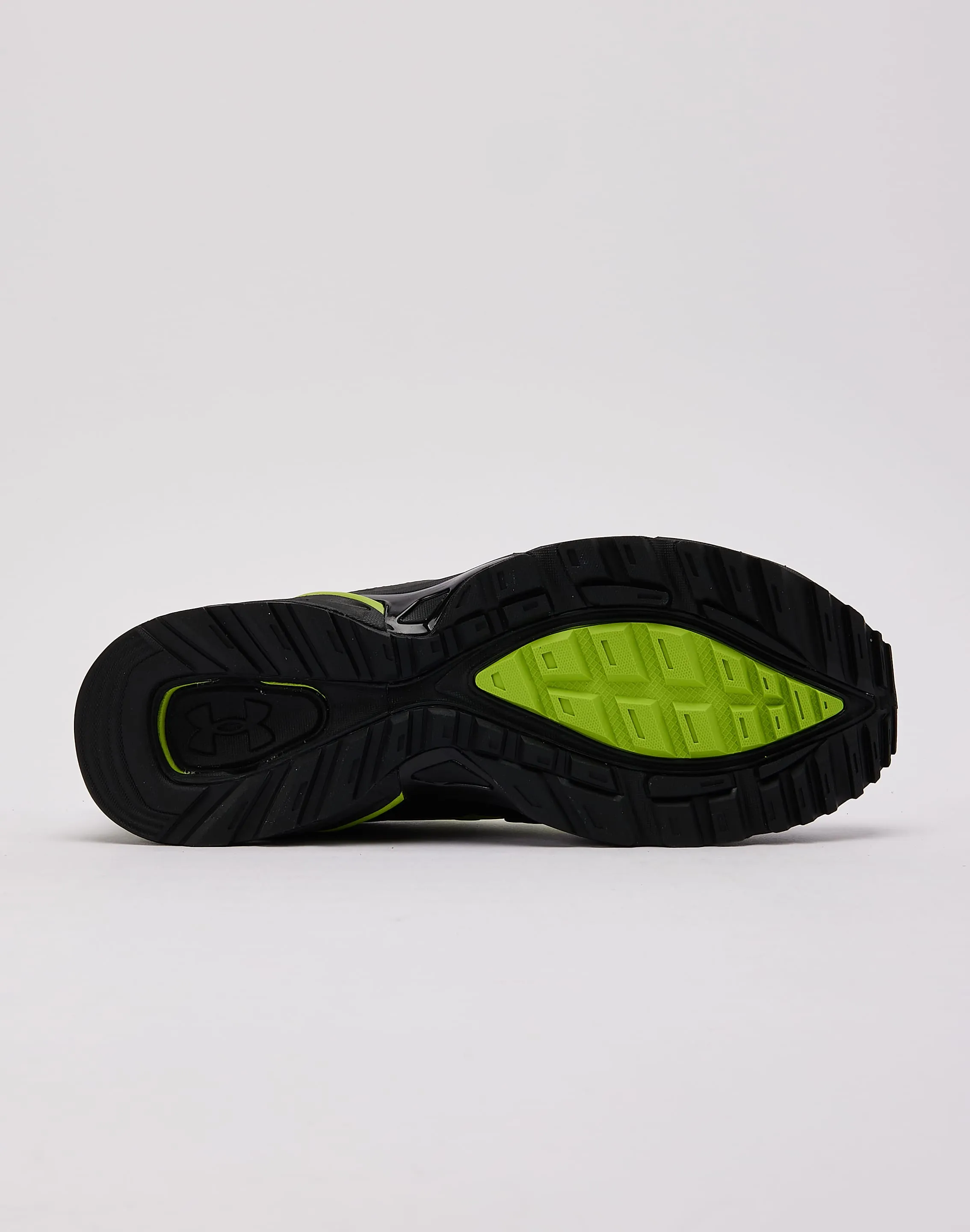 Mom Fit Under Armour Apparition Tech