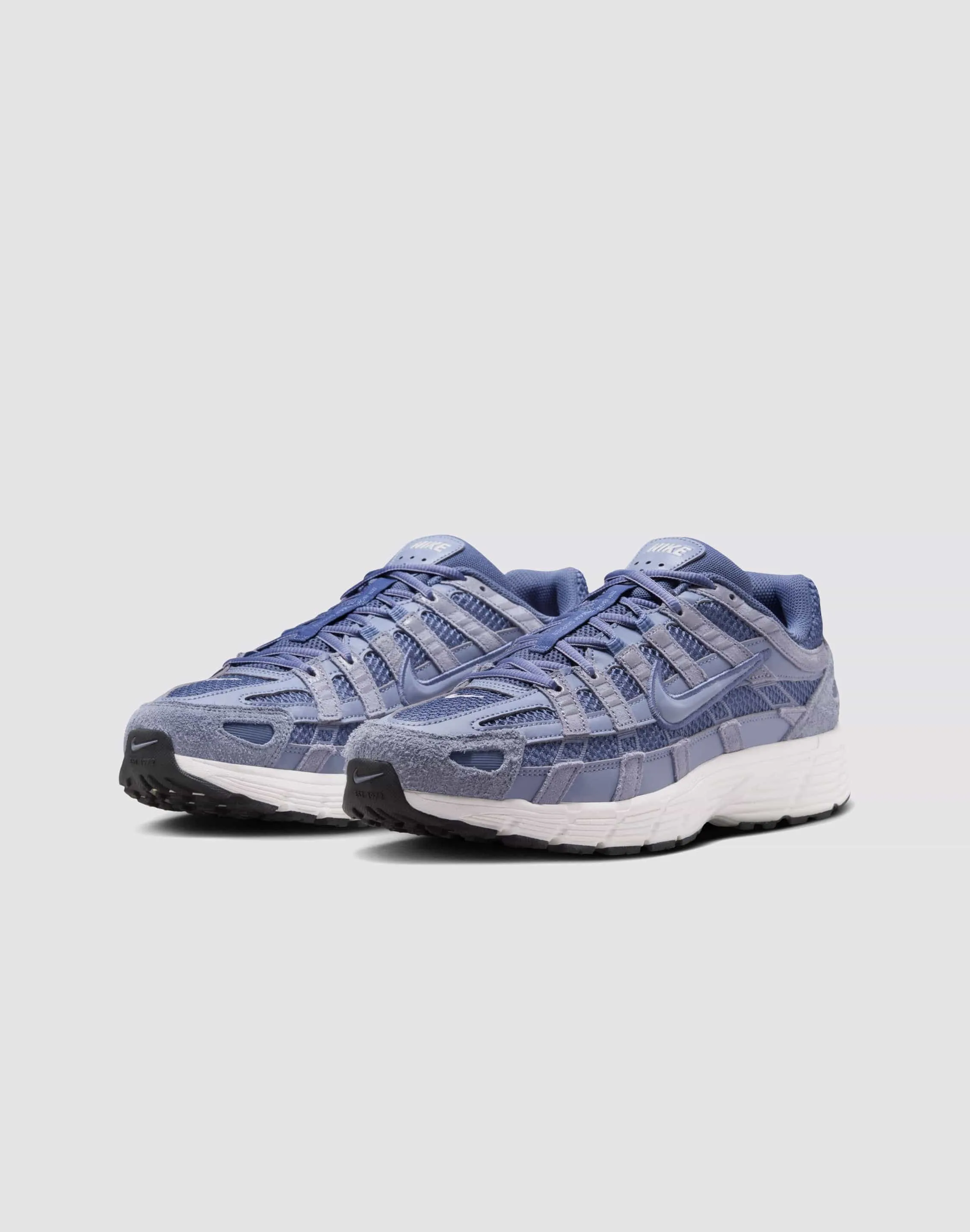 Nike P-6000 SE Quick Motion Comfort Shank