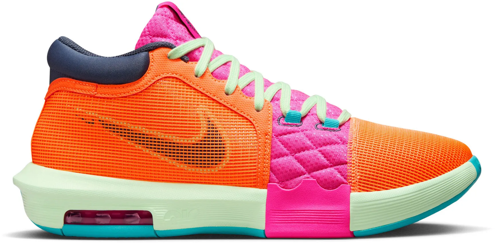 LeBron Witness 8 Men's Basketball Shoes Snow Ride