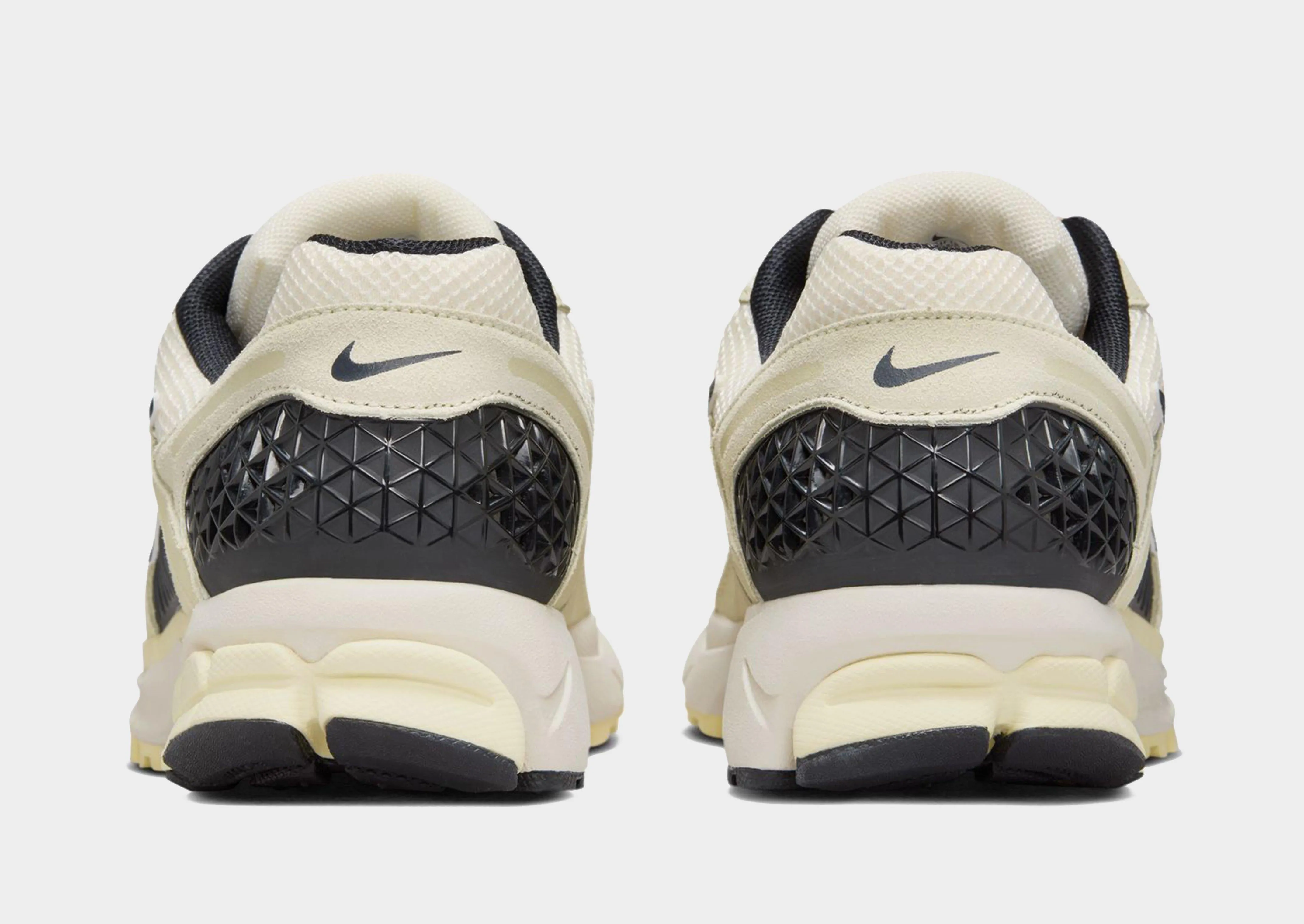 Zoom Vomero 5 Beginner runner