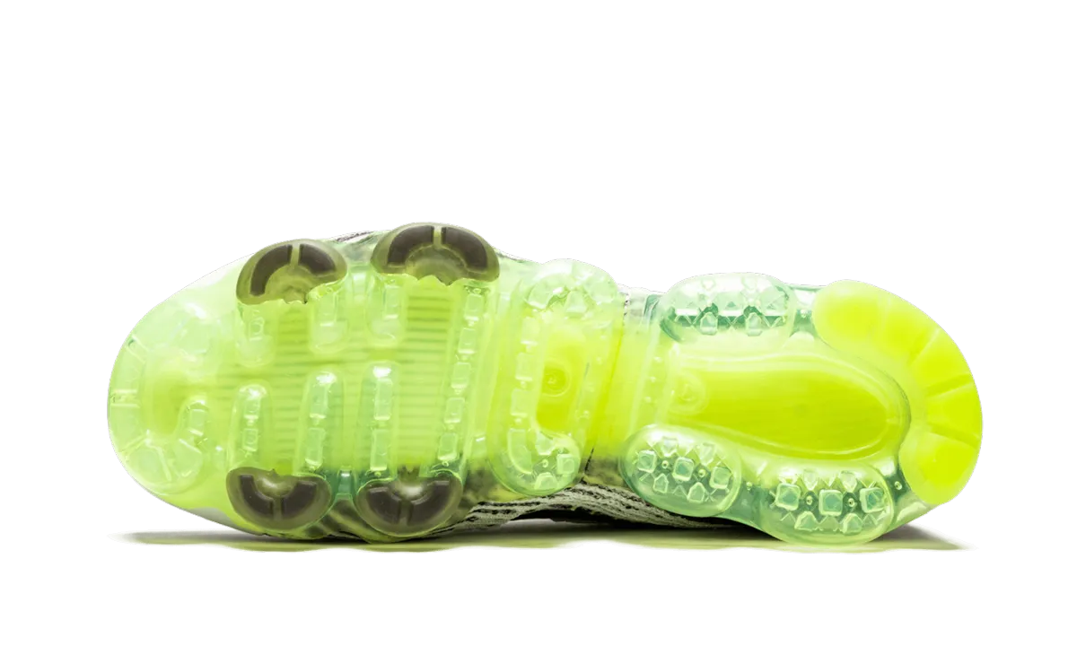 running in a forest Customizable Air Vapormax Flyknit 3
