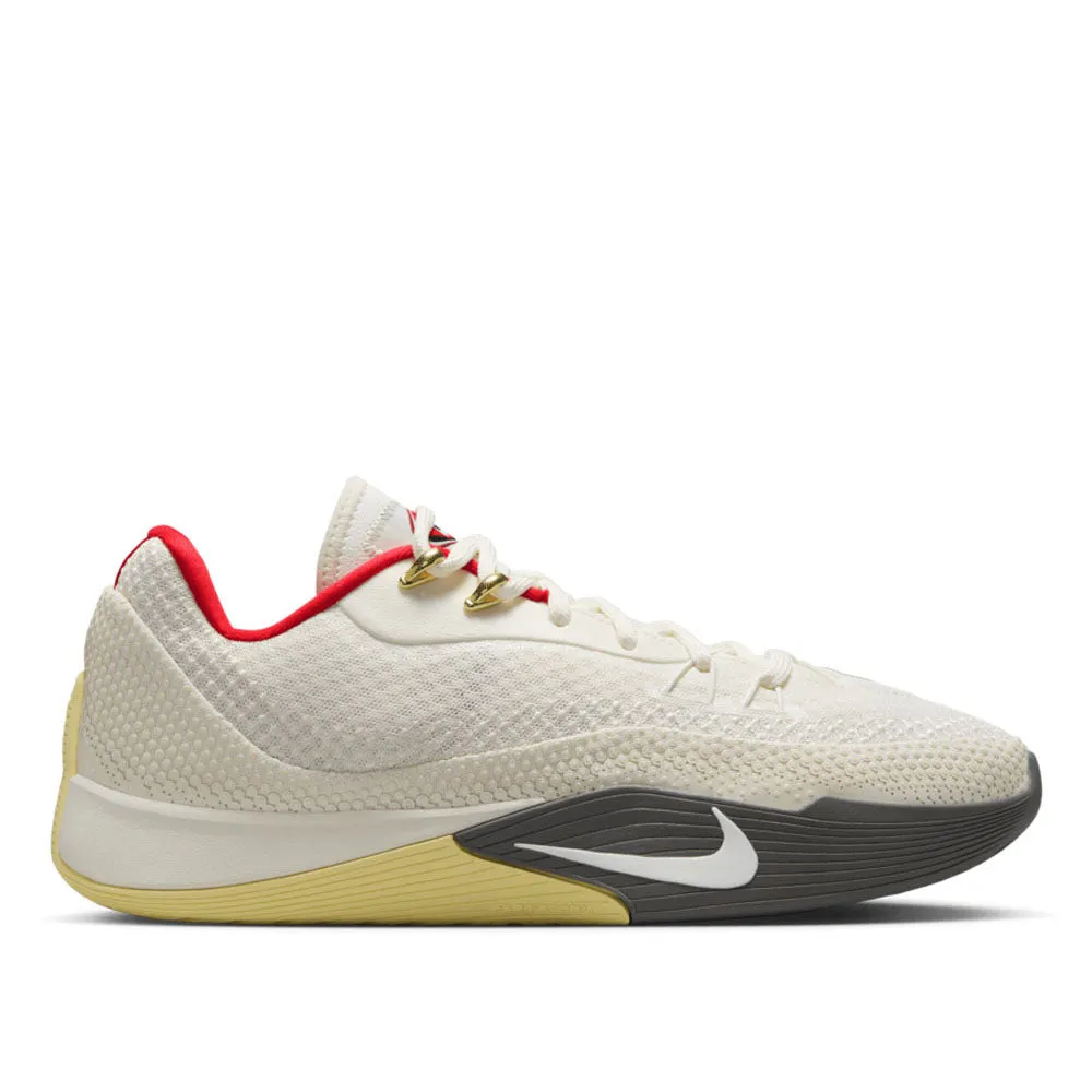 forest walk Lace Up Nike Men's S.T. Flare EP Basketball Shoes