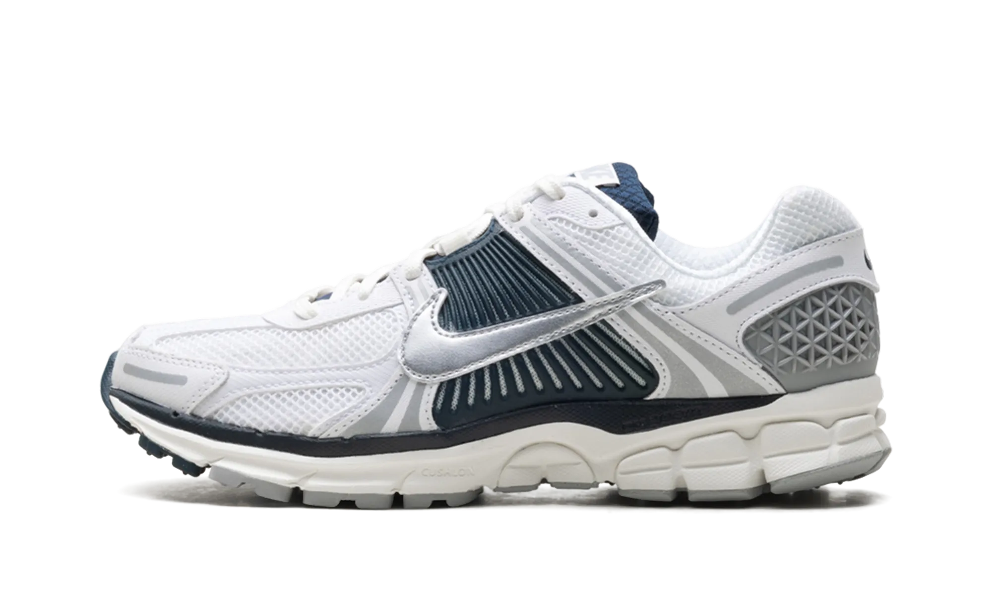 traction - technology Air Zoom Vomero 5 WMNS "White Armory Navy"