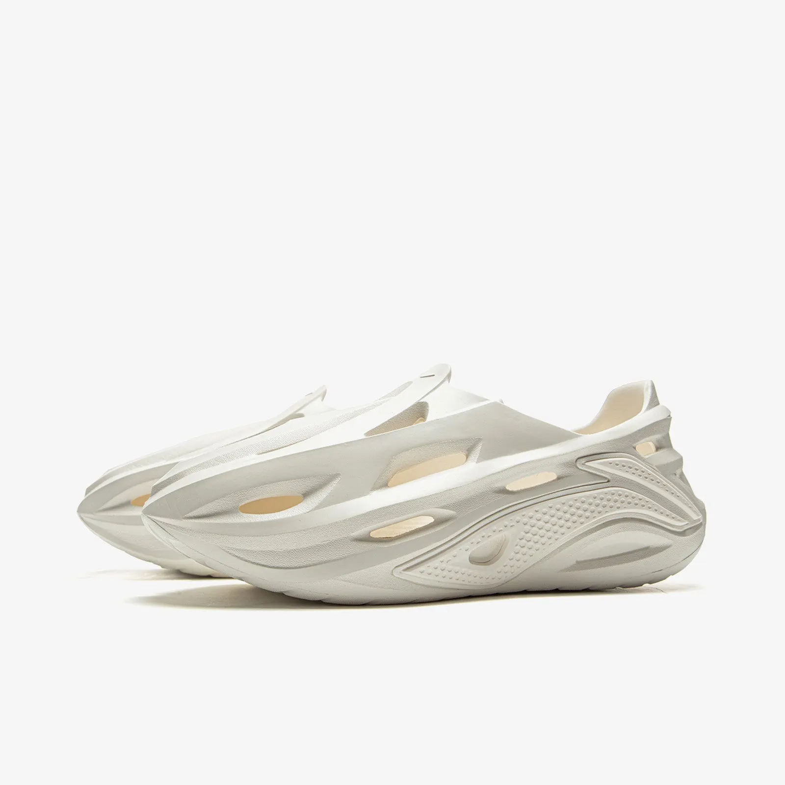 BadFive Doom Croc - Pure White Bounce Max